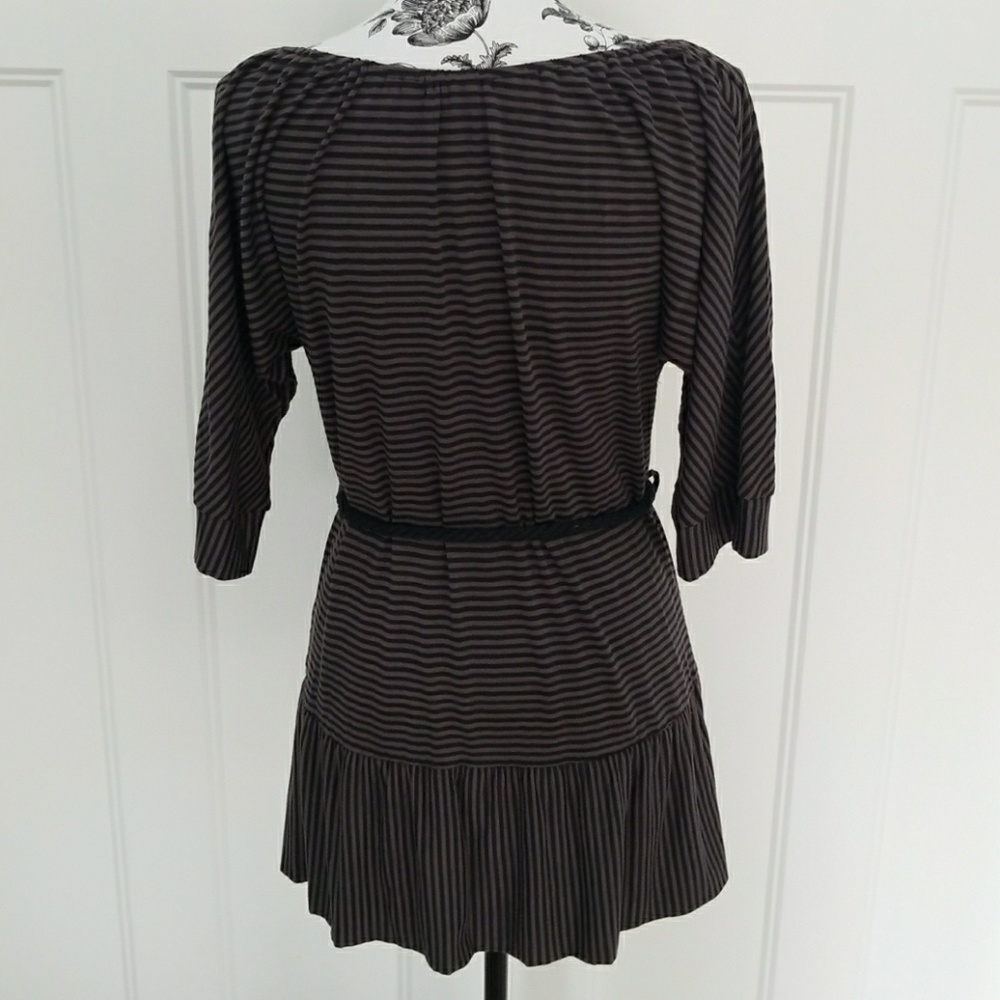 Stripe Tunic - Picture 3 of 8